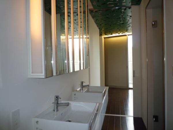 グランカーサ南青山