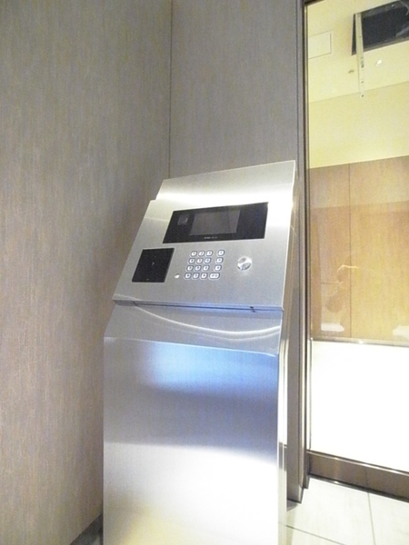 六本木グランドタワーレジデンス