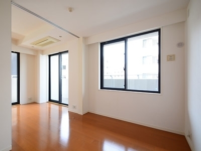 リエトコートアルクスタワー