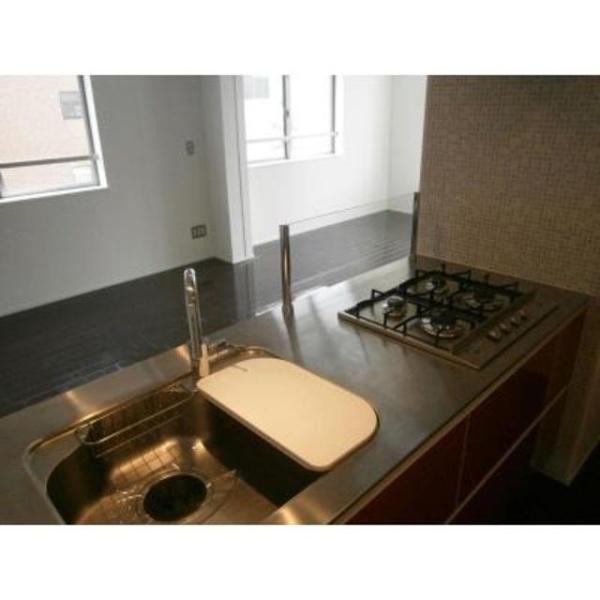 パークキューブ銀座イースト