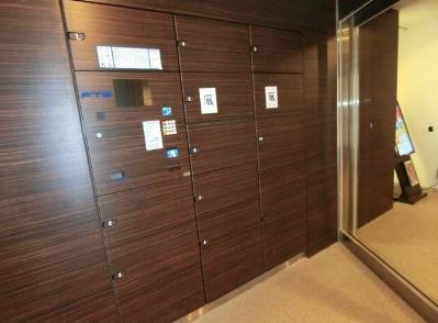 レジデンス白金コローレ