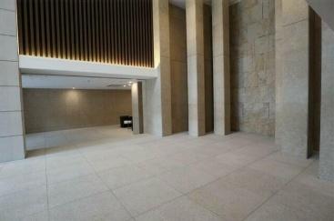 ミッドガーデン赤坂氷川