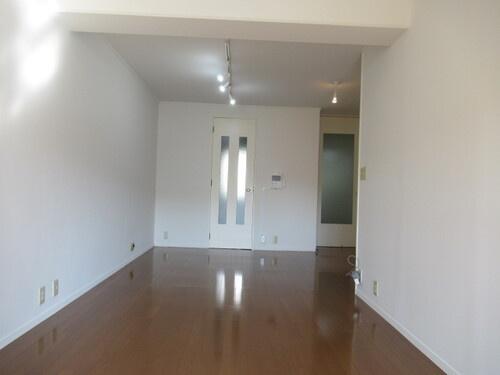 マンション白金台