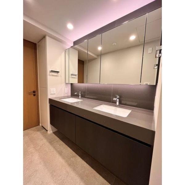 ザ・パークハウス千代田六番町