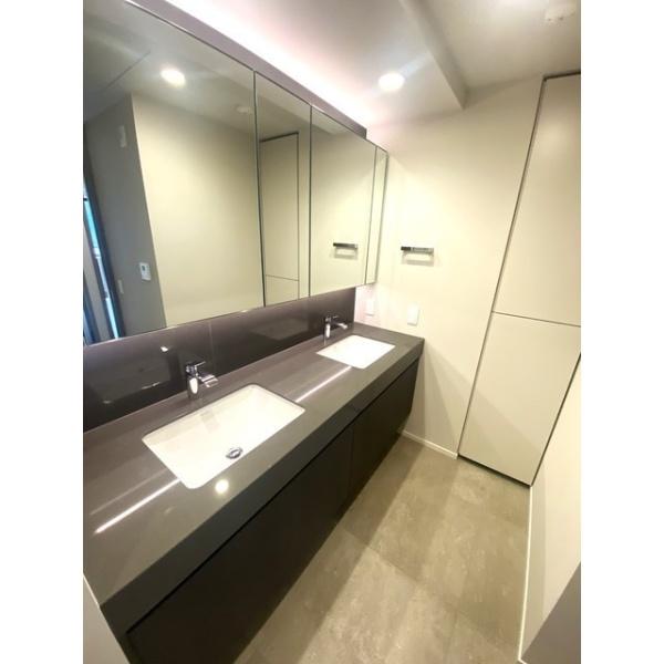 ザ・パークハウス千代田六番町