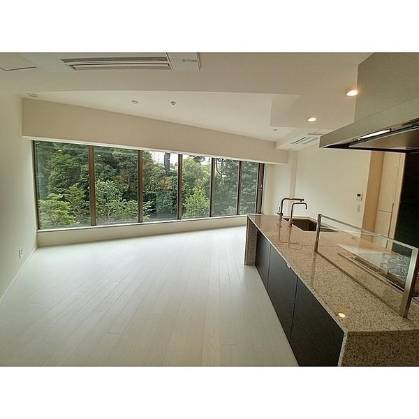 ザ・パークハウス三田タワー