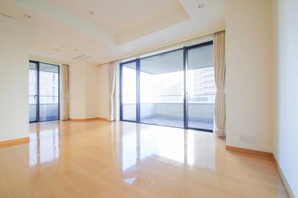 泉ガーデンレジデンス