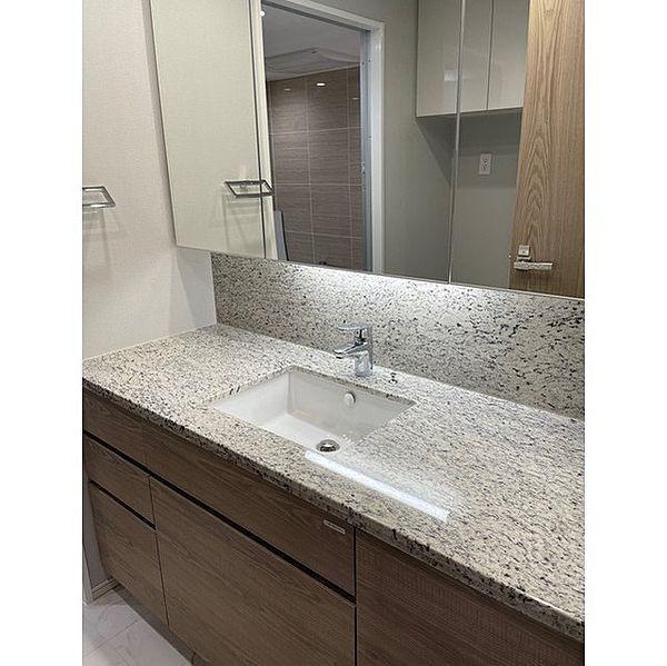 ザ・パークハウス三田ガーデン　タワー棟