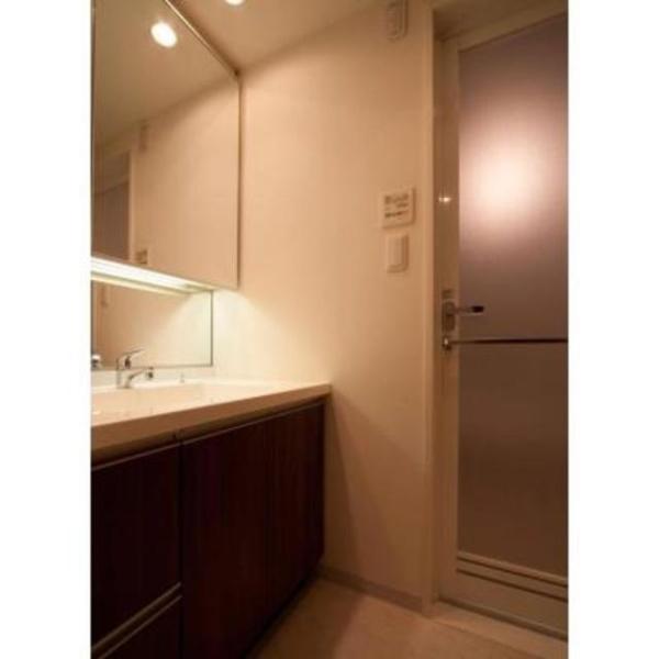 ホワイトタワー浜松町