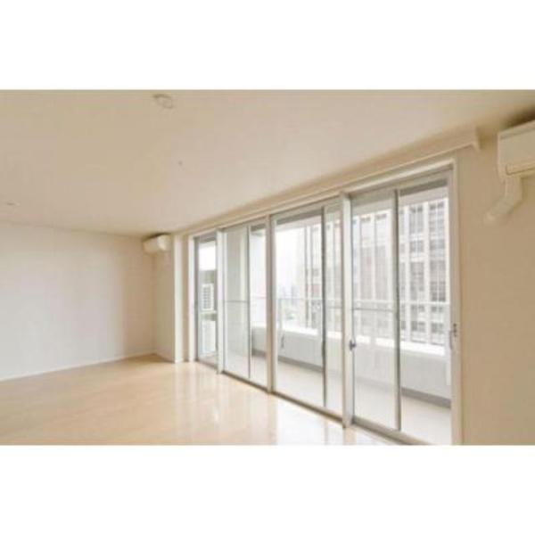 THETOKYOTOWERSMIDTOWER