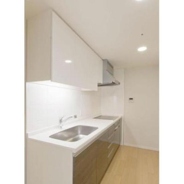 THETOKYOTOWERSMIDTOWER