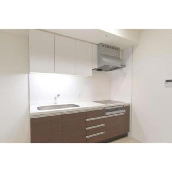 THETOKYOTOWERSMIDTOWER