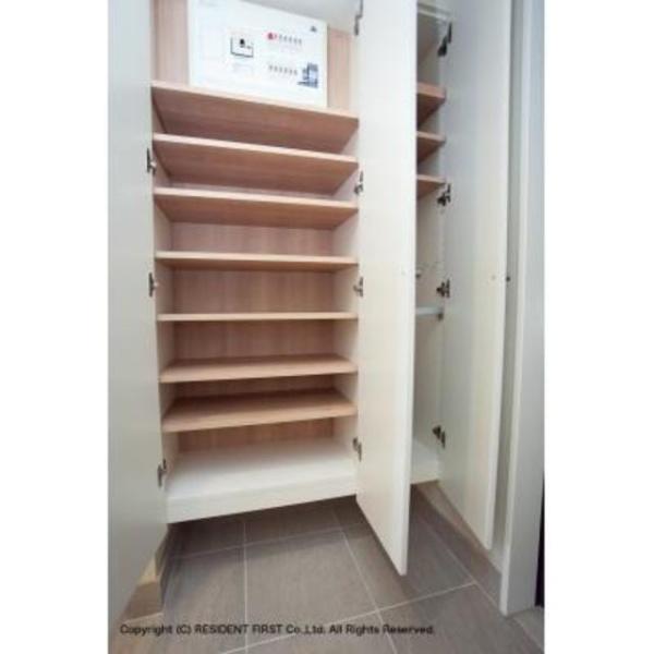 THETOKYOTOWERSMIDTOWER