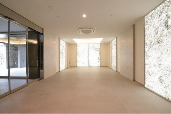 市谷台町坂フロント