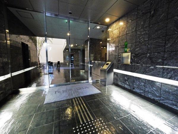 レジディア西麻布