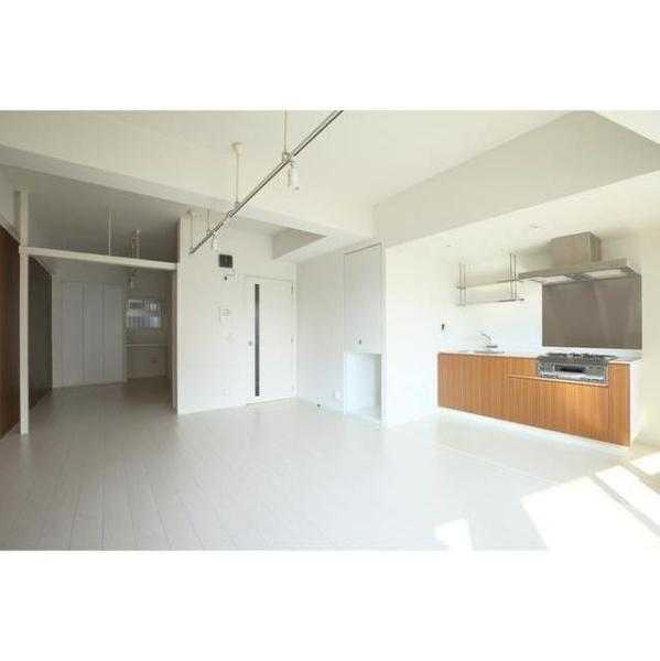 コンフォリア芝浦バウハウス