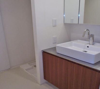 コンフォリア芝浦バウハウス