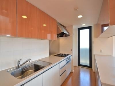 リエトコートアルクスタワー