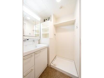 リバーシティ21新川