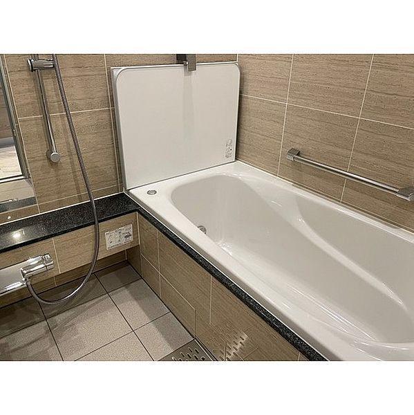 ザ・パークハウス三田ガーデン　タワー棟