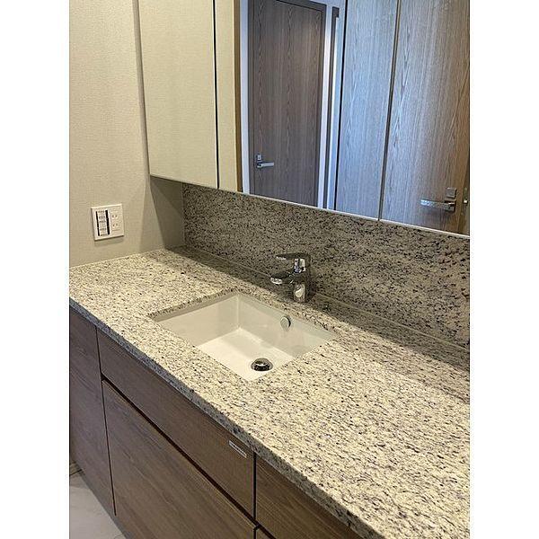 ザ・パークハウス三田ガーデン　タワー棟