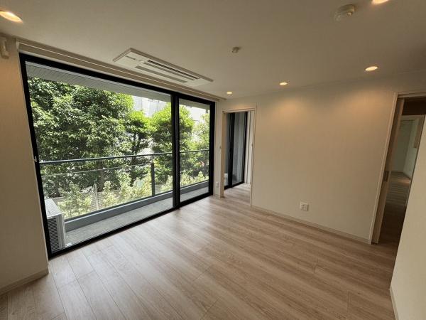 広尾アパートメント