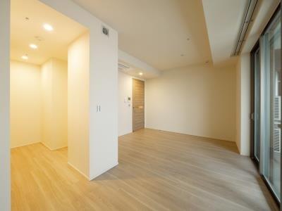 白金ザ・スカイEast