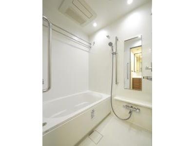 白金ザ・スカイEast