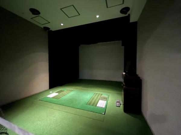 白金ザ・スカイEast