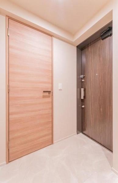 白金ザ・スカイEast