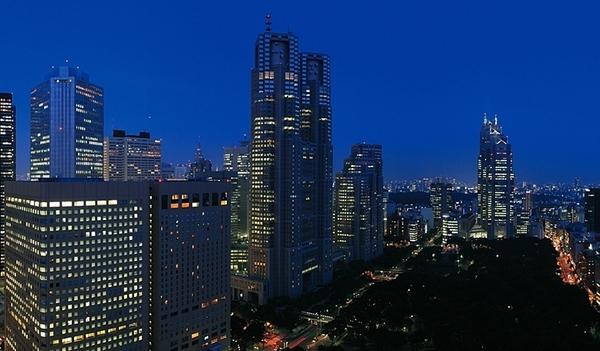 ラ・トゥール新宿