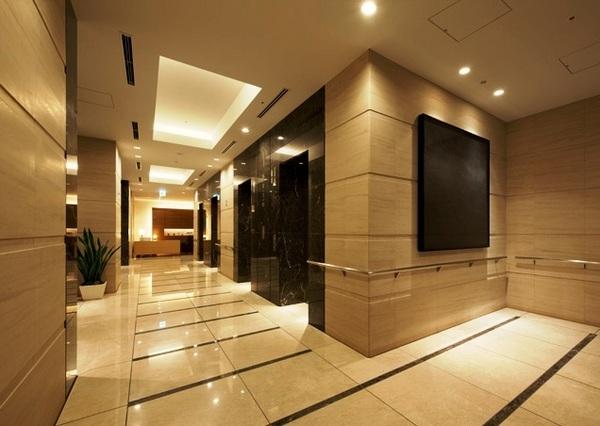 ラ・トゥール新宿