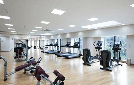 ラ・トゥール新宿