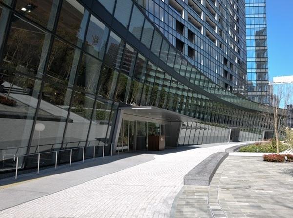 ラ・トゥール新宿