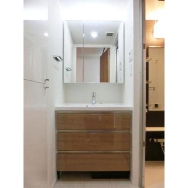 パークアクシス小伝馬町