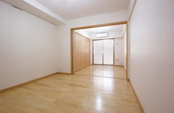 メゾン・ド・コリーヌ市ヶ谷