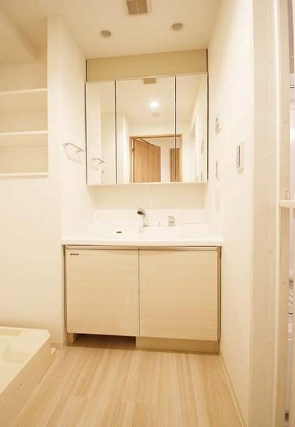 メゾン・ド・コリーヌ市ヶ谷