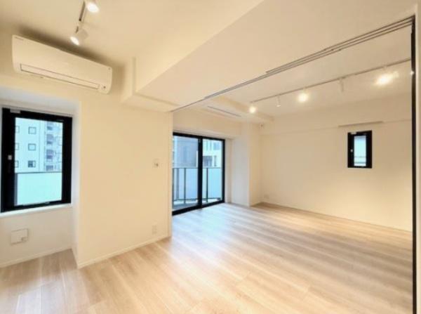 ルネサンス赤坂プレミアムコート