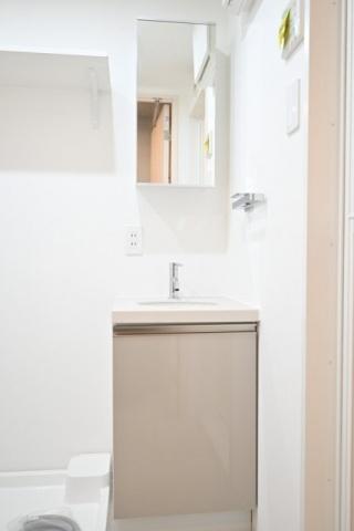 Ｌｅ　Ｎｉｄ　日本橋