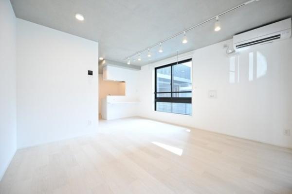 Ｌｅ　Ｎｉｄ　日本橋