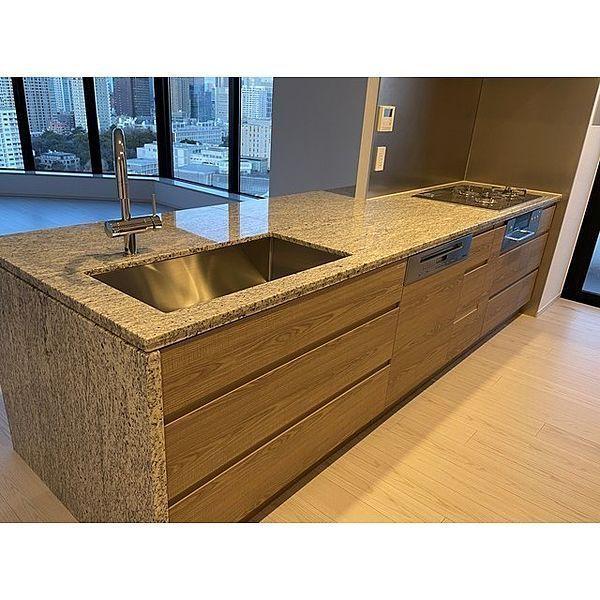 ザ・パークハウス三田ガーデン　タワー棟