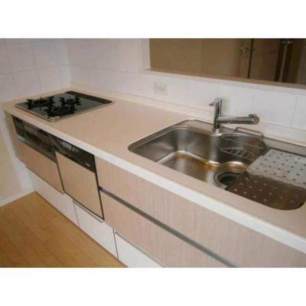 パークキューブ愛宕山タワー