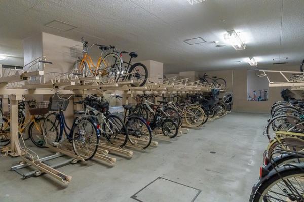 パークアクシス池田山