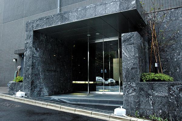 港区西麻布４丁目のマンション