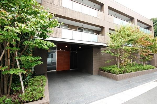 渋谷区東２丁目のマンション