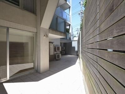 エスティメゾン白金台