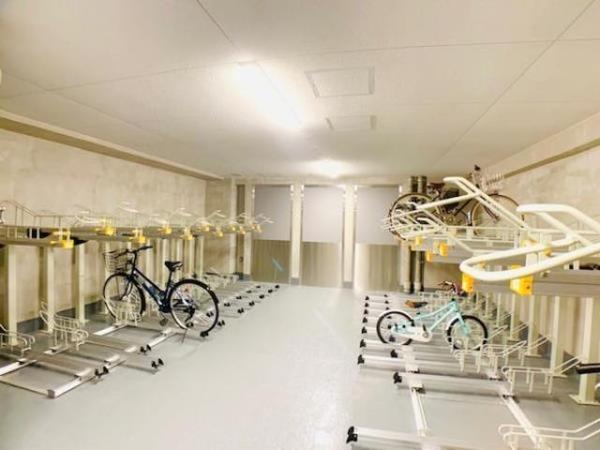 中央区新川２丁目のマンション