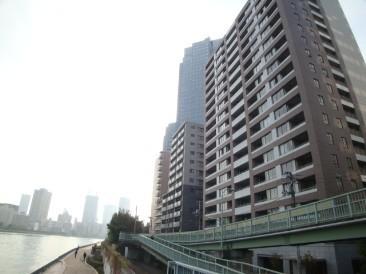 中央区明石町のマンション