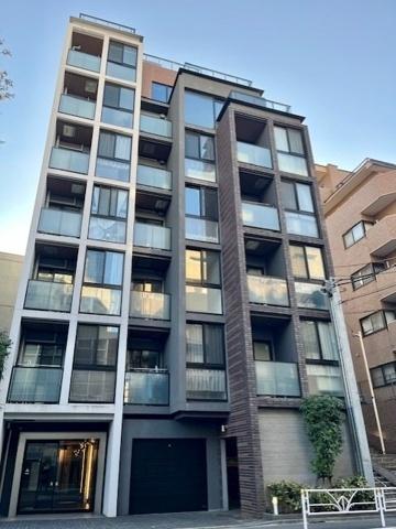 渋谷区代々木１丁目のマンション
