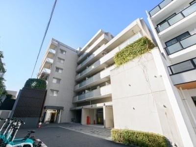 港区三田３丁目のマンション